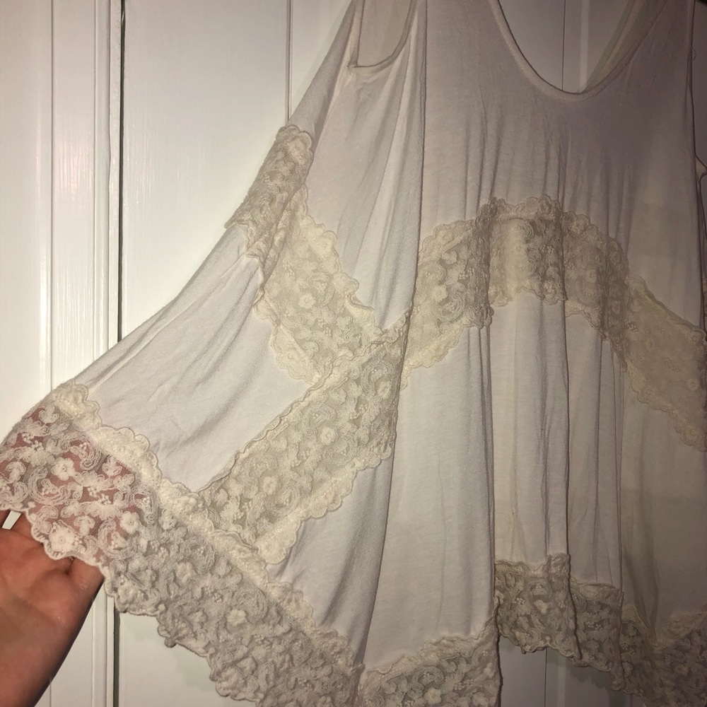 Lace Tank - Picture 2 of 4